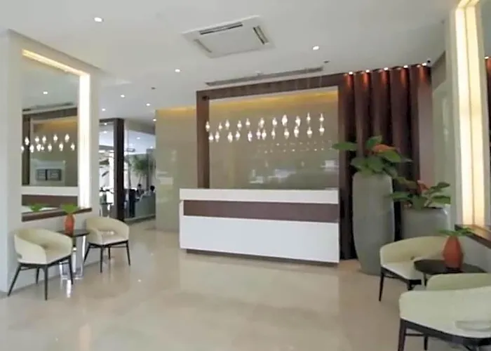 Hotel Comfysuites 2br At Padgett Place Near Ayala Mall 4*